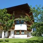 Haus Moosanger Apartamento *
